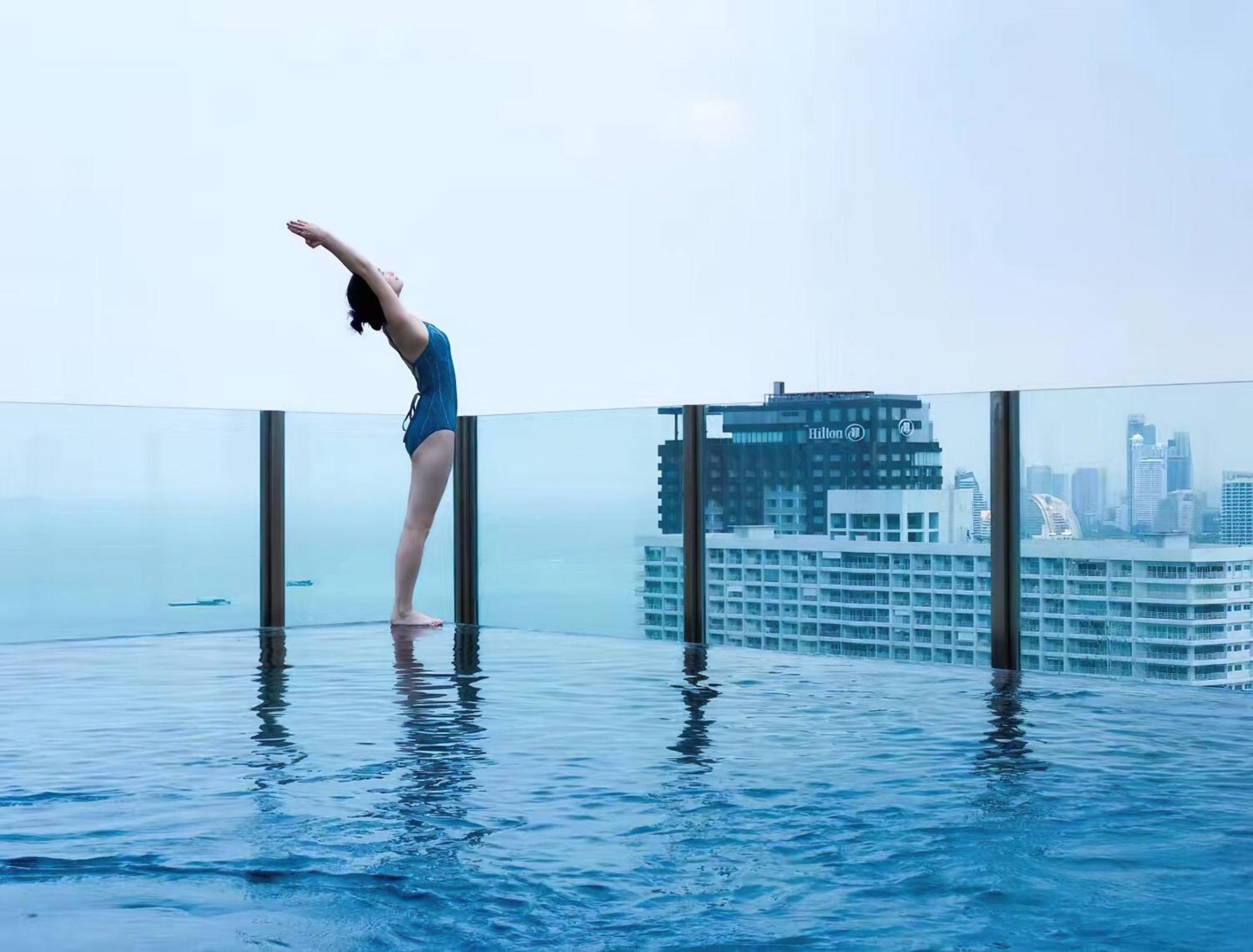 Central Pattaya - Sea View Large Balcony Condo With Infinity Pool Exterior photo